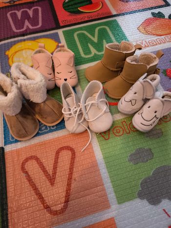 Lot chaussures bebe fille 3 mois