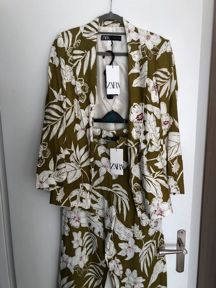 Superbe beau ensemble tailleur lin et viscose  veste blazer + pantalon neuf avec étiquette taille M - photo numéro 2