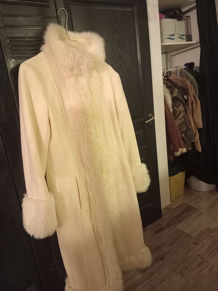 Manteau blanc d hiver - photo numéro 3