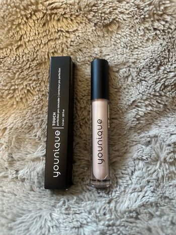 NEW Correcteur perfection pro 1.5C Younique