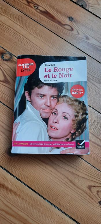 Livre scolaire Le Rouge et le Noir de Stendhal