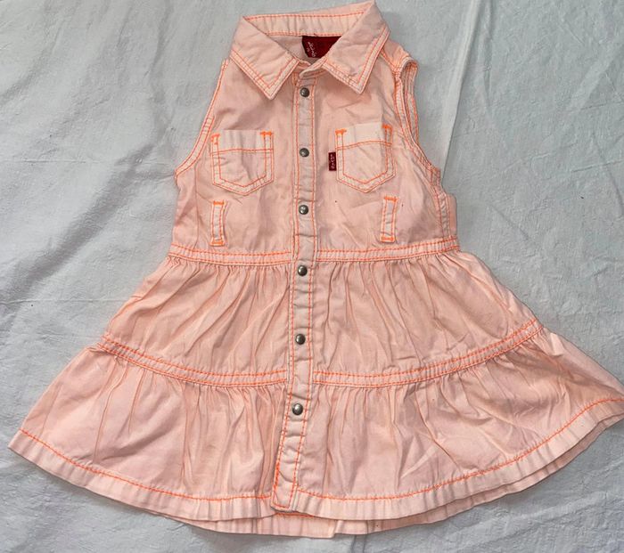 robe Levi's 6 mois