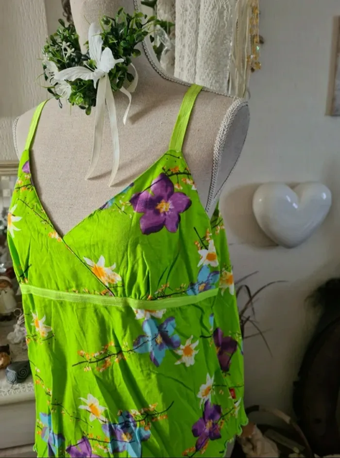 Haut multicolore Rainbow Taille 42/44 Neuf - photo numéro 3