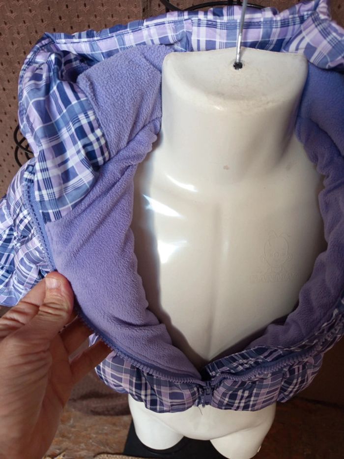 Manteau a capuche taille 9mois - photo numéro 3