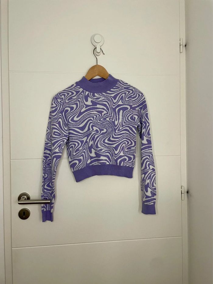 Pull violet et blanc - photo numéro 2