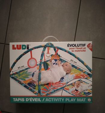 Tapis d'éveil naissance evolutif