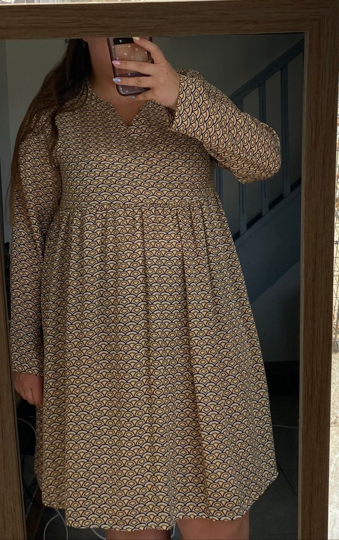 Robe beige - photo numéro 3
