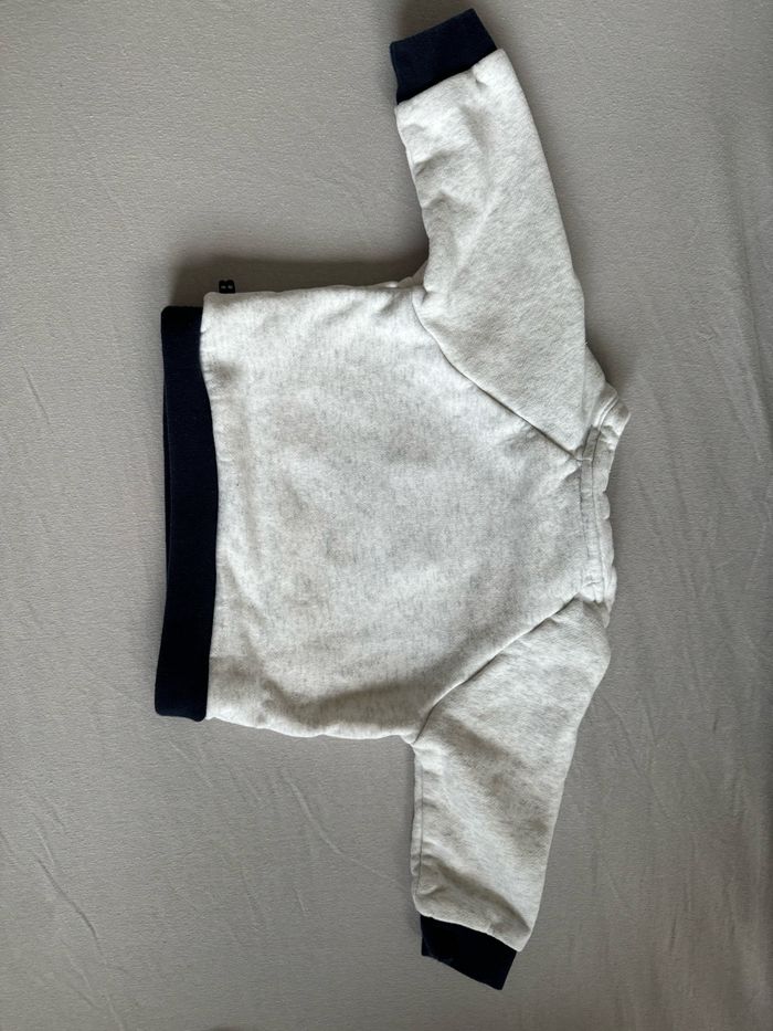 Pull gris - photo numéro 2