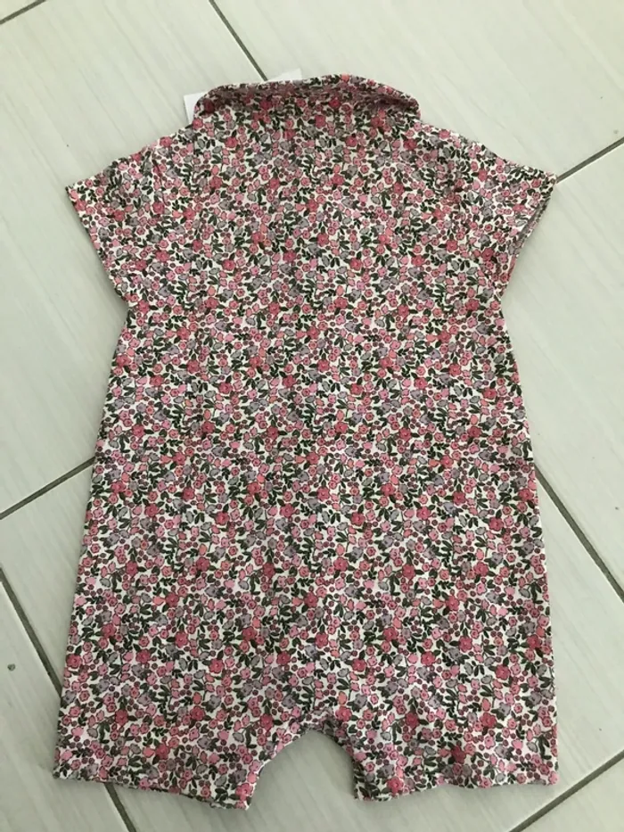 Barboteuse neuve vertbaudet 18 mois - photo numéro 2