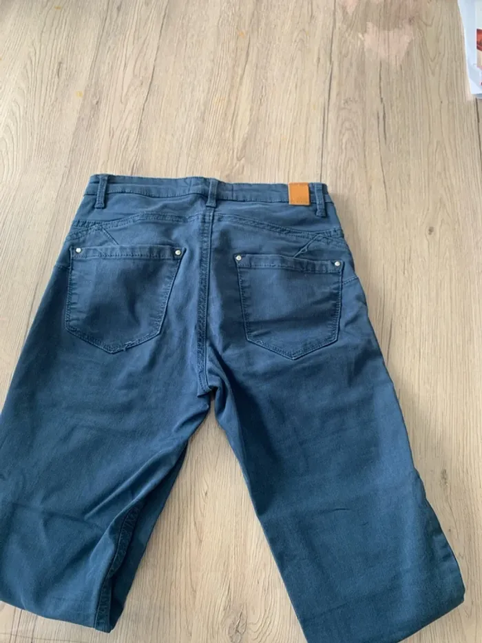 Pantalon bleu - photo numéro 4