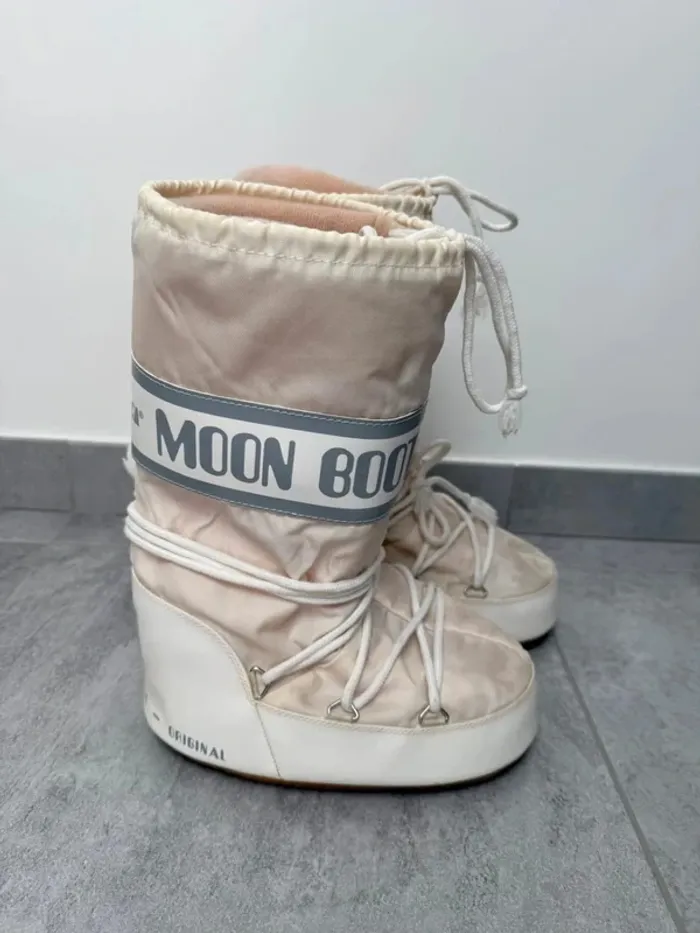 Moon Boot bottes après ski roses taille 35-38