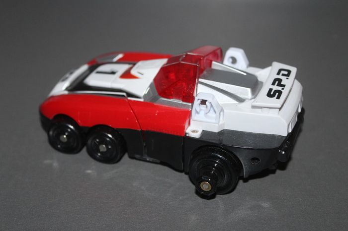 Figurine Megazord SPD 2004 - Power rangers - photo numéro 2