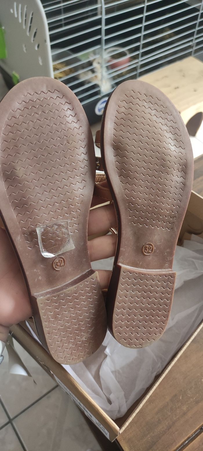Sandales neuves - photo numéro 4