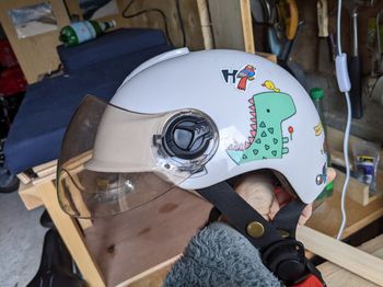 Casque à visière  2/3 ans