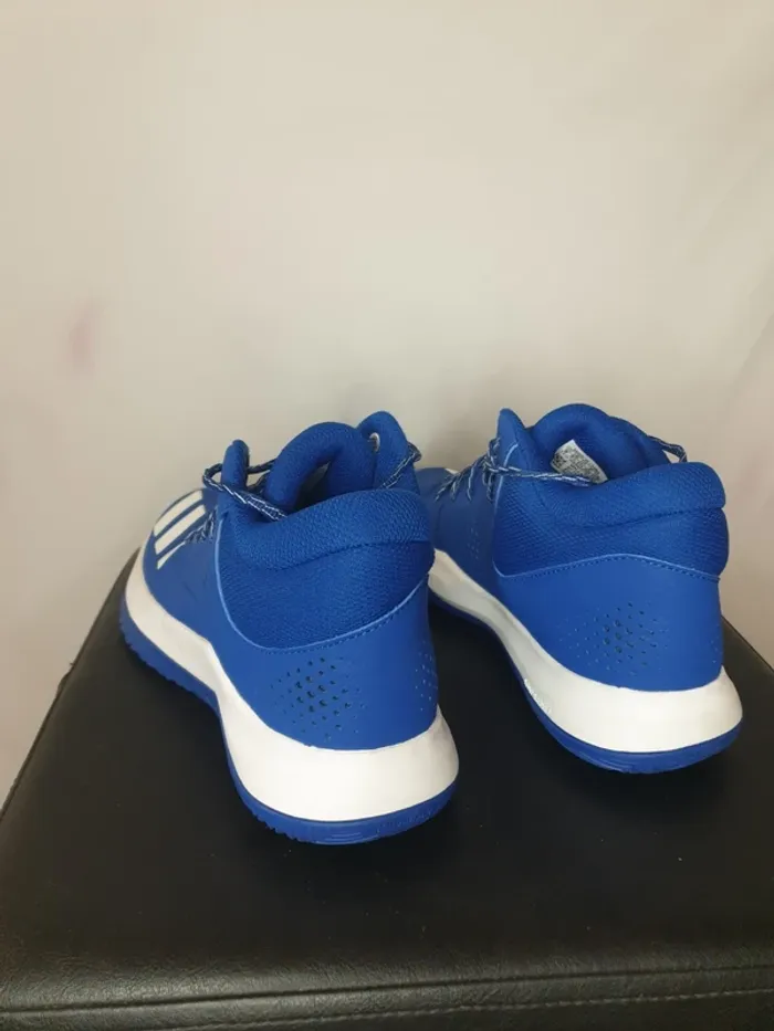 Baskets adidas taille 40.5 - photo numéro 2