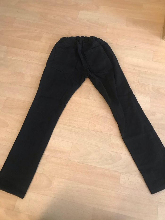 Jeans garçon taille huit ans - photo numéro 4