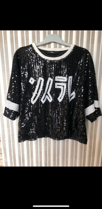 Haut sequins