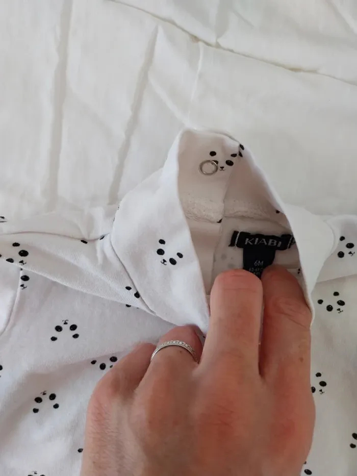 Sous-pull fille 6 mois Kiabi - photo numéro 3