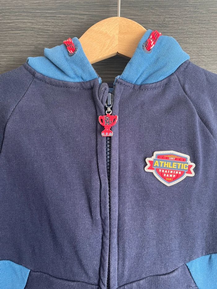 Gilet zippé à capuche garçon Sergent Major 3 ans. Bleu marine - photo numéro 2