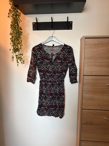 Robe H&M Divided taille 34 