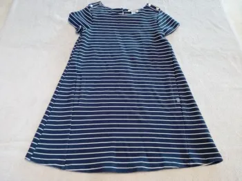 Robe Okaïdi 8 ans (réf perso G-A47)(familleac72)
