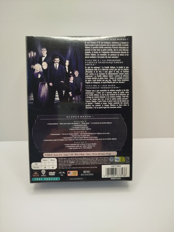 La famille Addams - Série TV - DVD - photo numéro 4