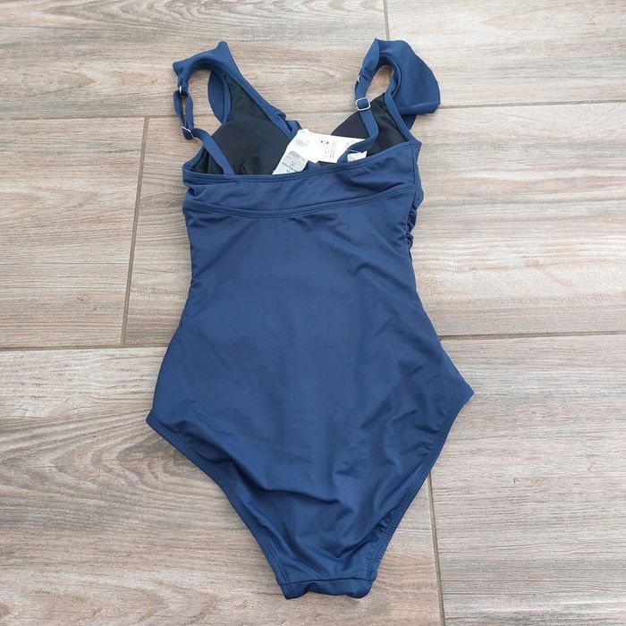 Maillot de bain une pièce slim & scult bleu marine avec volants - Taille XS Cupshe - photo numéro 2