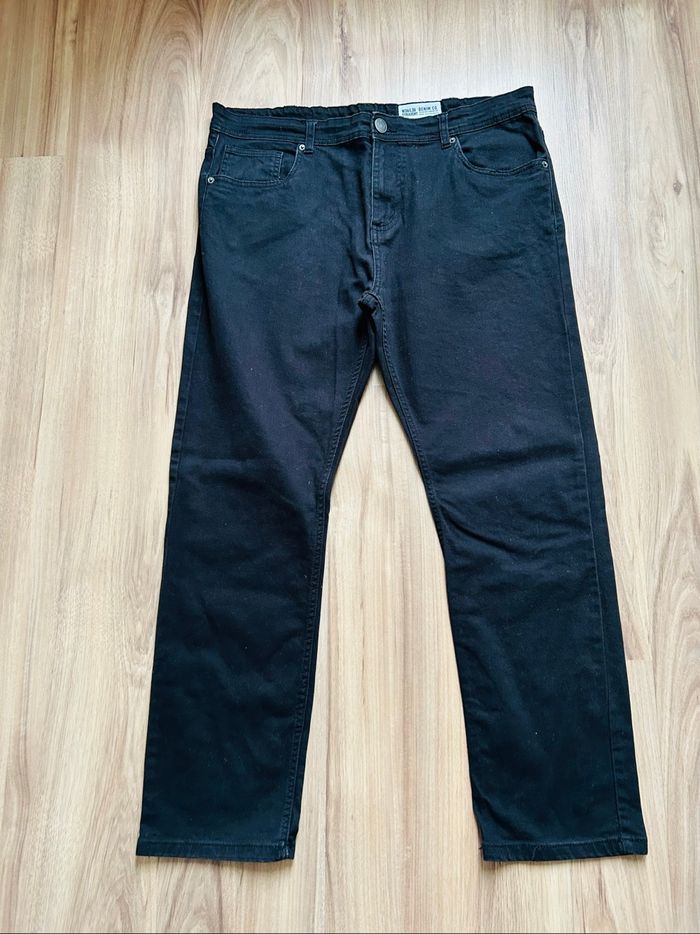 Jean noir uni Straight Homme Denim Co Tailles 44-46