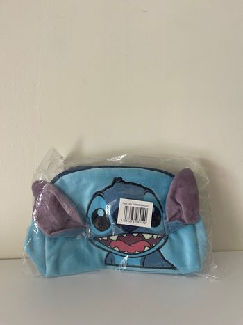 Trousse crayon ou maquillage velours bleu stitch Disney