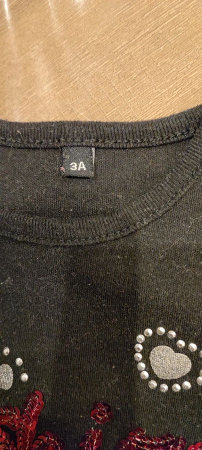 Tee shirt noir strass - photo numéro 5