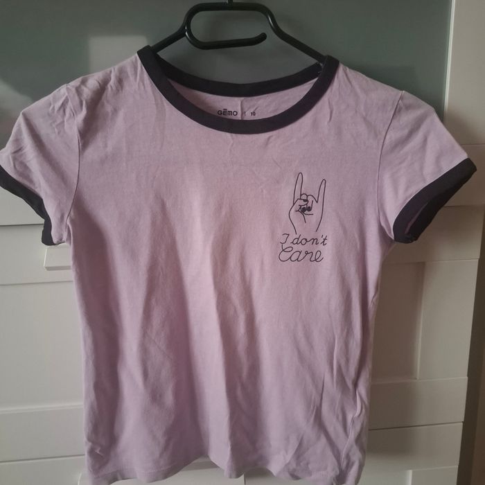 T-shirt influencer don’t care