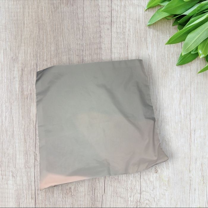 Housse de coussin  tête de mort gothique - photo numéro 3