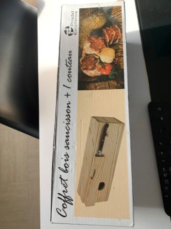 Coffret coupe saucisson