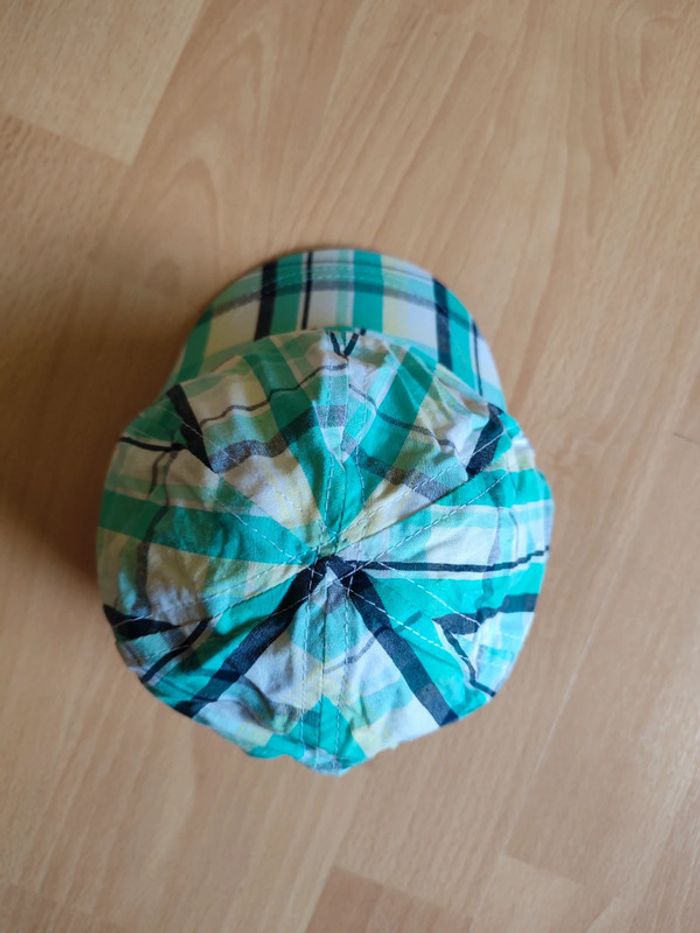 Casquette à carreaux neuve LH 12-18M - photo numéro 3