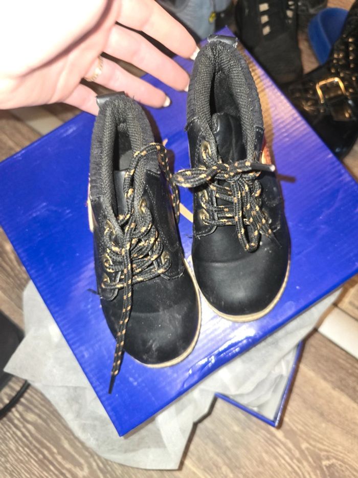 Petite bottine garcon - photo numéro 2