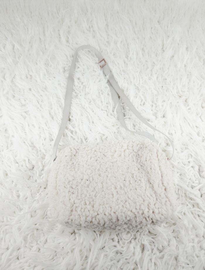 Purse Pets sac à bandoulière interactif modèle Lama marque Purse Pets 🎅 - photo numéro 6