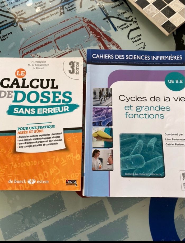 Livres études Infirmiers - photo numéro 3