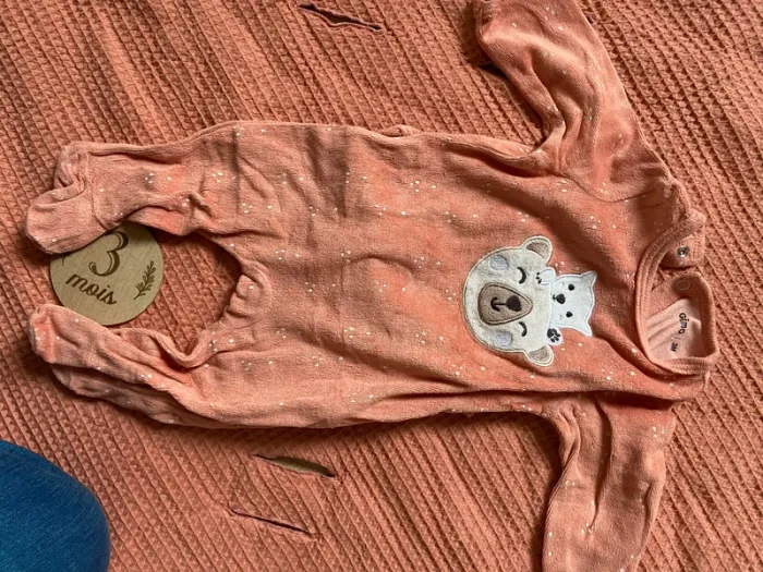 Lot pyjama velours 3 mois - photo numéro 3