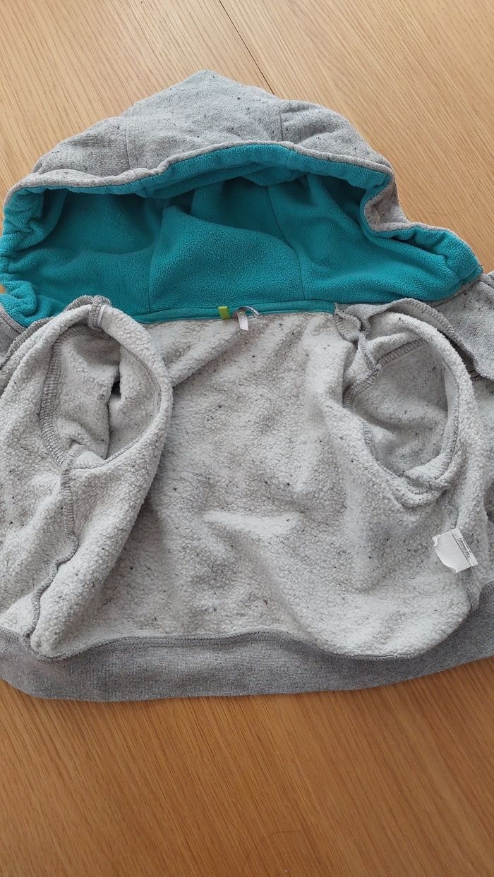 Lot 2 gilets polaires à capuche - photo numéro 9