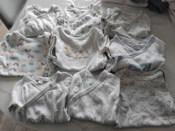 Lots 33 bodies naissance