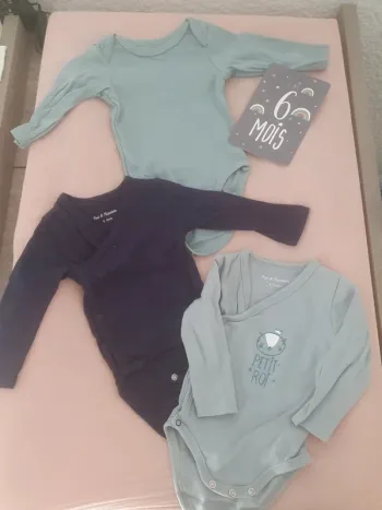 Lot de 3 bodies 6 mois