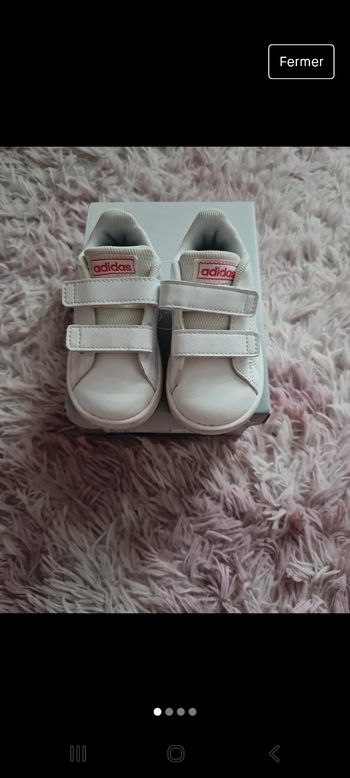 Basket Adidas taille 20