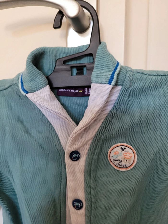Lot 18 mois salopette ourson en jean et gilet - photo numéro 4