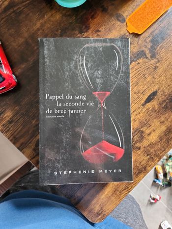 Lot 2 livre Fascination et L'appel du sang