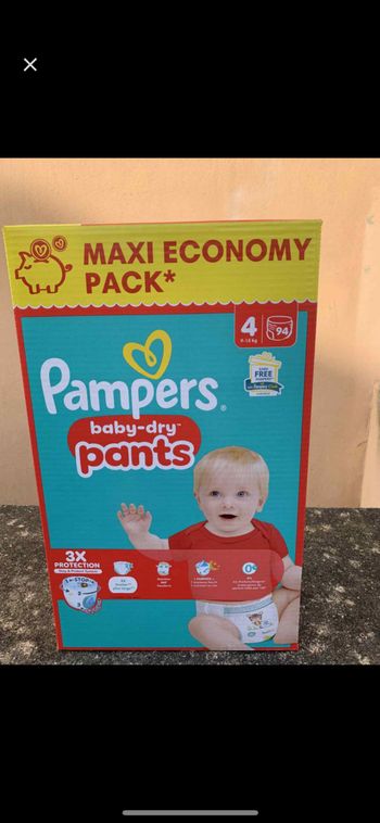 96 couches culottes Pampers