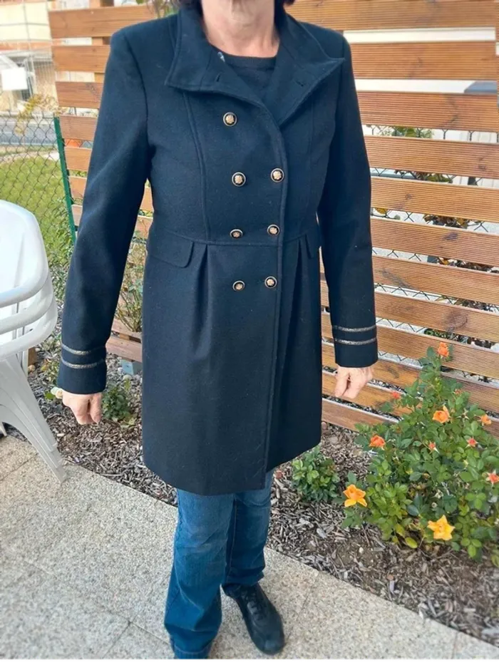 Manteau chaud  en  laine T38