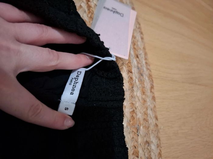 Pantalon noir en dentelle neuf Daphnea taille S 36 - photo numéro 8