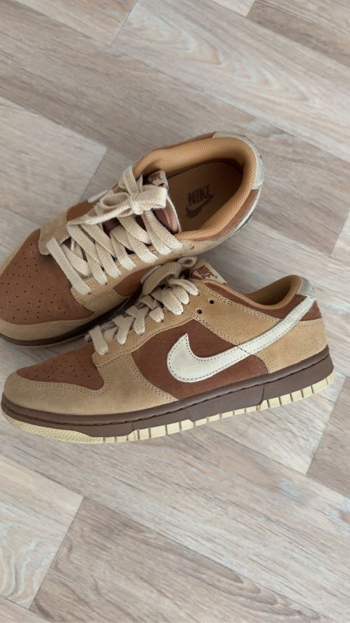 Nike dunlow