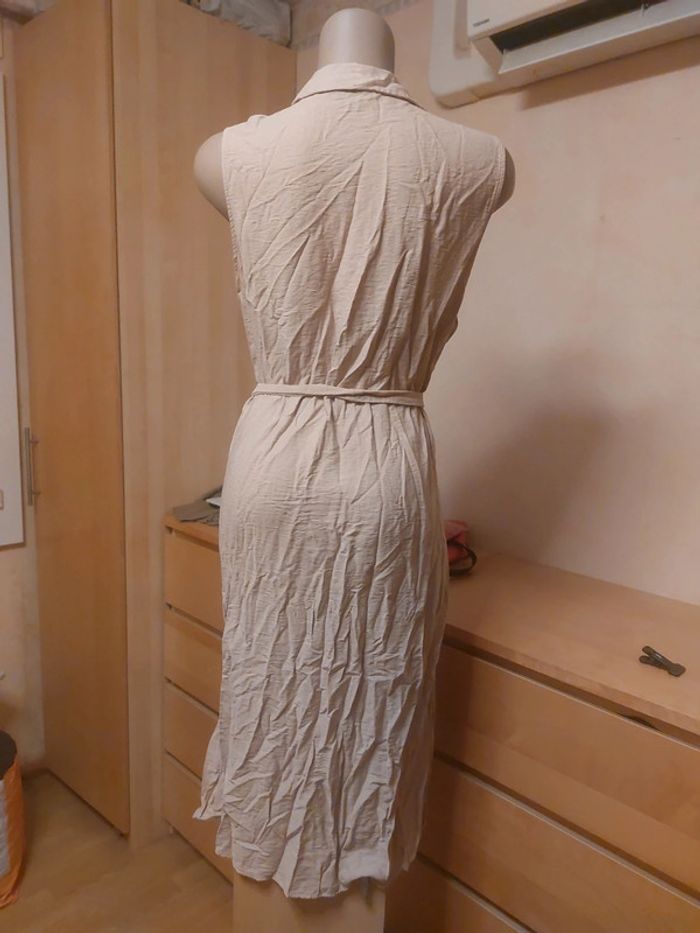 Robe beige - photo numéro 4