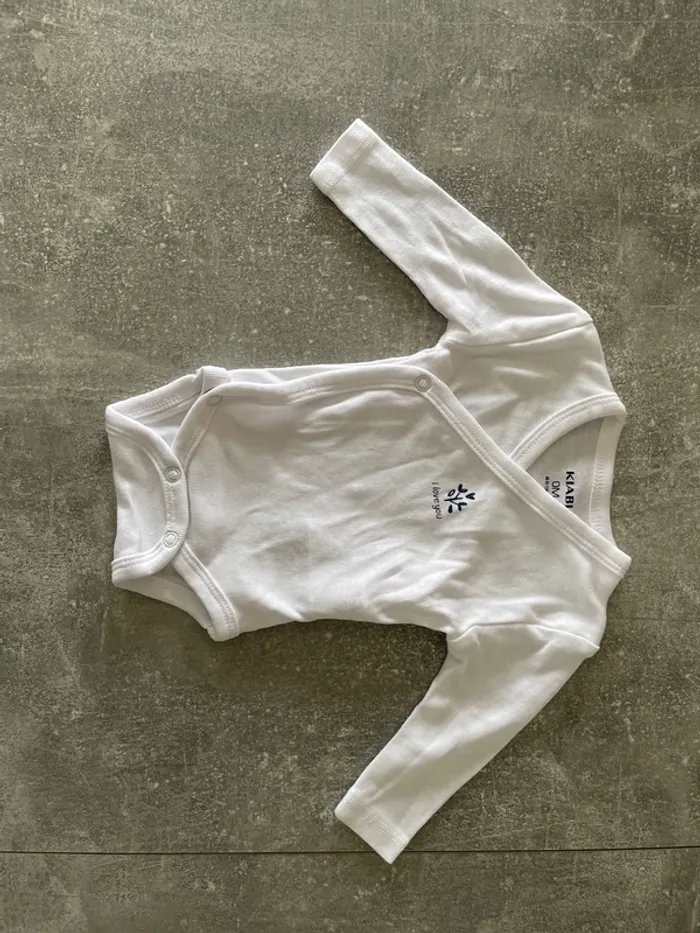 Lot 3 bodys fille - photo numéro 4